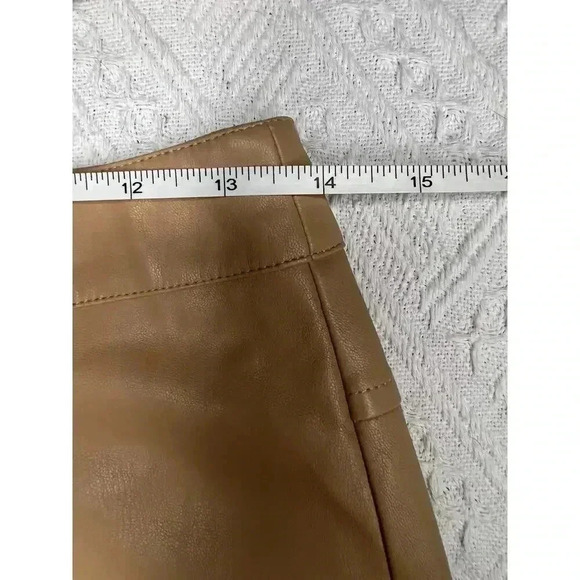 BB Dakota by Steve Madden Vegan Leather Mini Skirt, size 4 in Light Pink - Picture 7 of 9